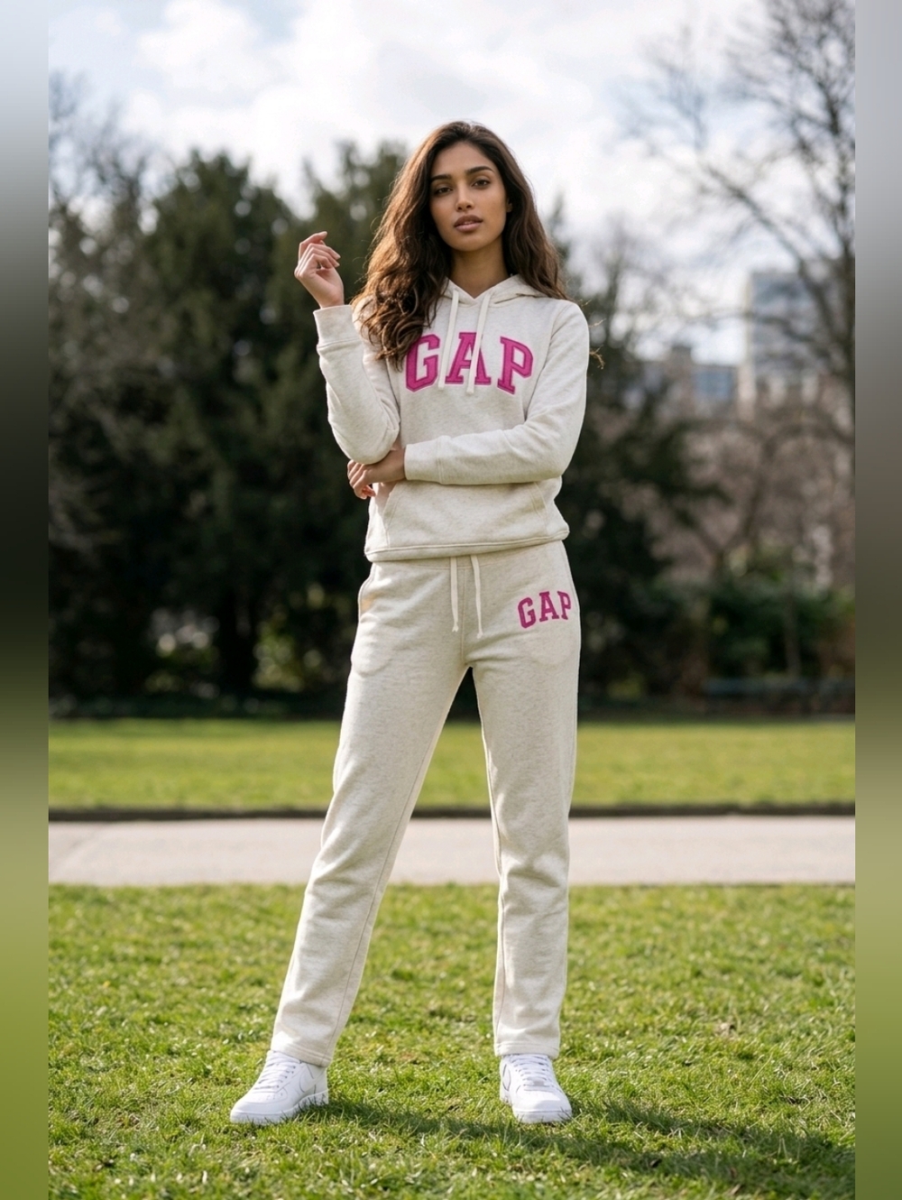 GAP Womens Oatmeal‎ Heather Pink Logo Stretch Fleece Joggers Sweatpants Medium